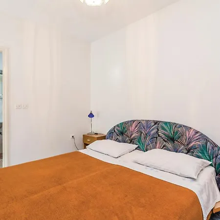 Apartment Lovely In With House Sea View Brsec