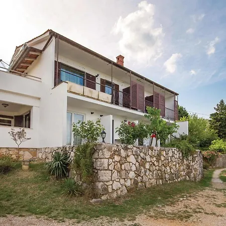 Apartment Lovely In With House Sea View